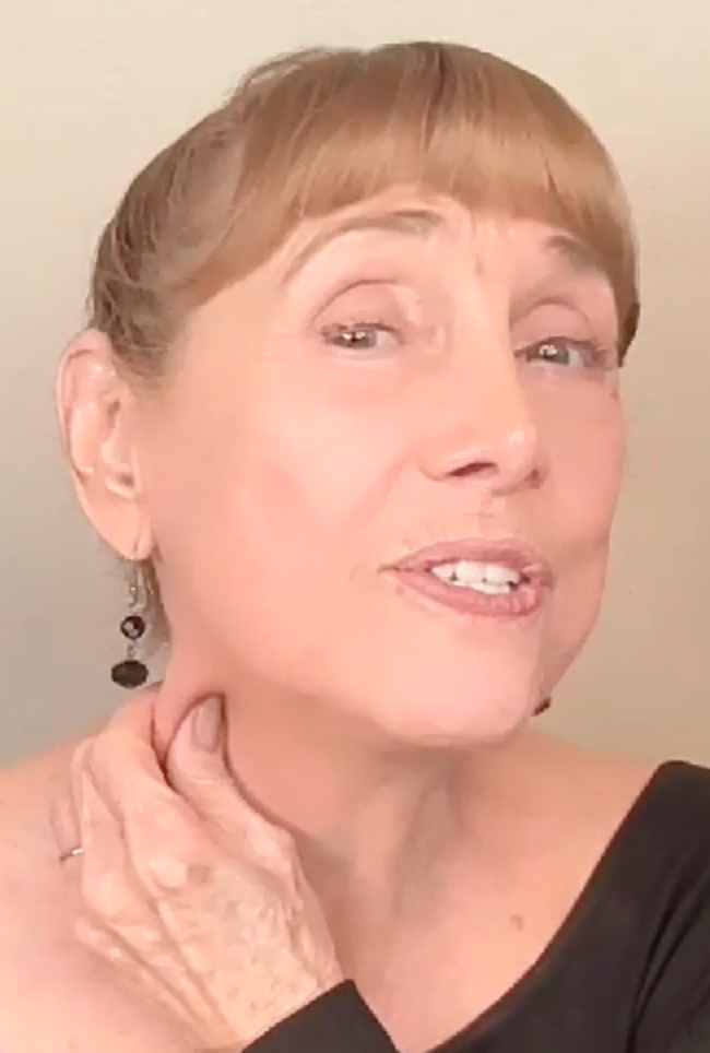 Firming & Shaping the Neck, Eradicating the Double Chin and lifting the Bottom of the Face